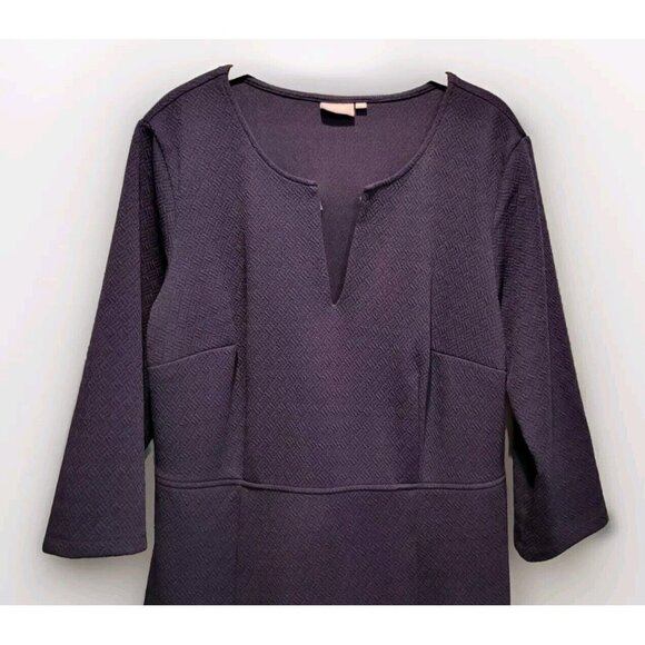 Eshakti Navy Blue Textured 3/4 Sleeve Fluted Hem V Neck Dress Pockets Sz 1X/16w - Picture 2 of 8